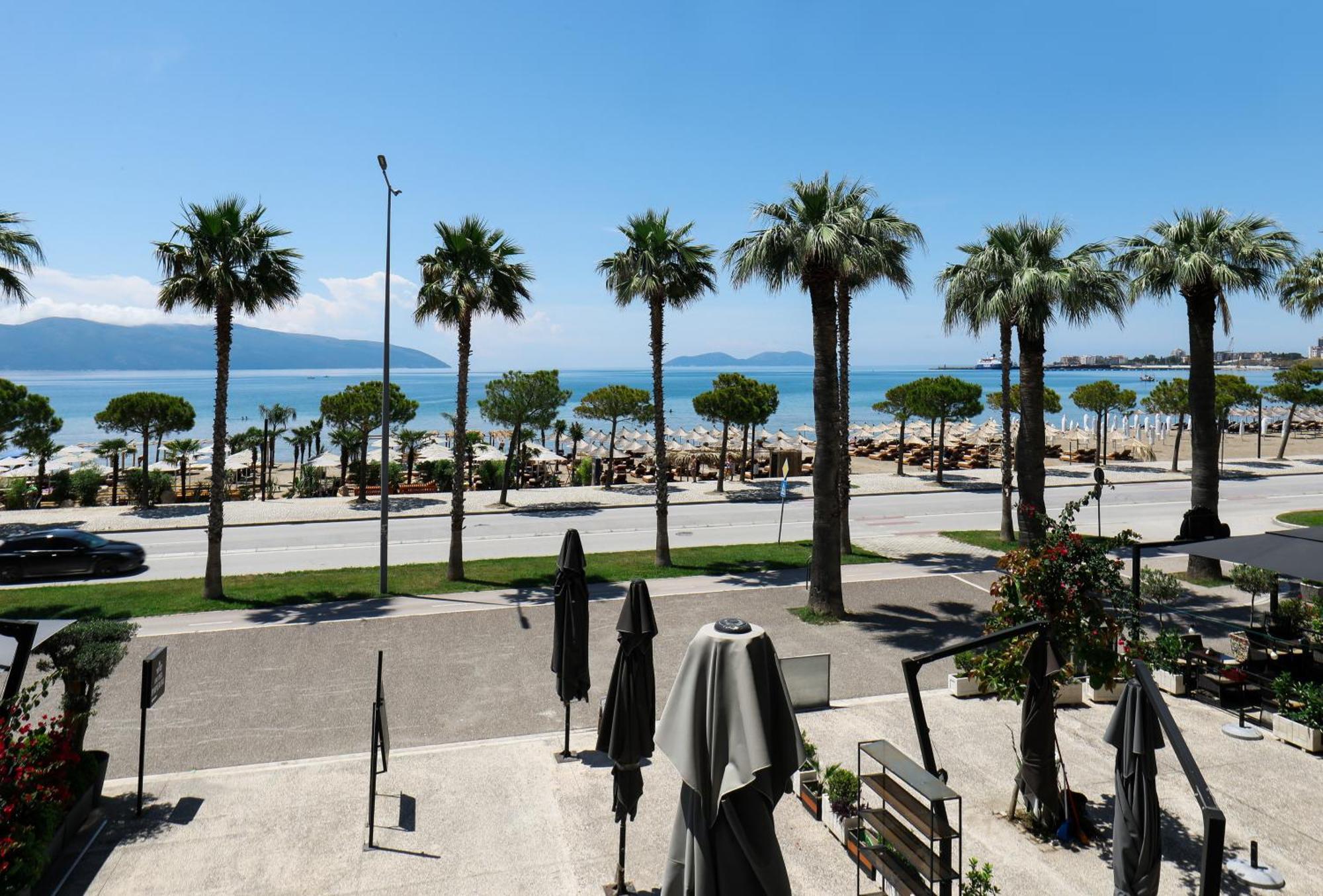 Hotel Adore Vlore Luaran gambar