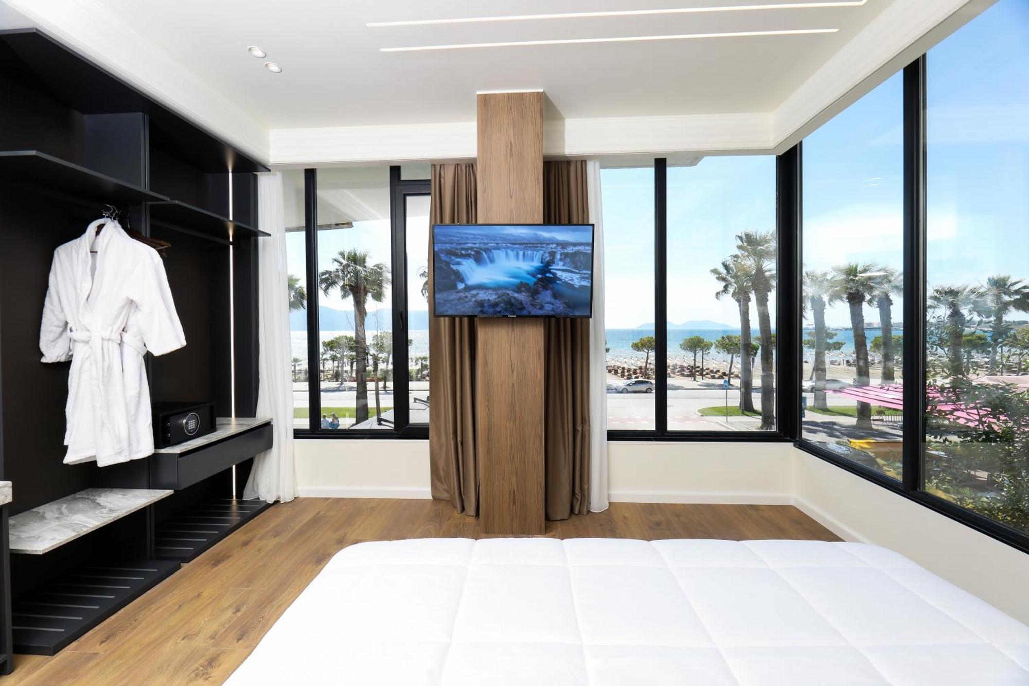 Hotel Adore Vlore Luaran gambar