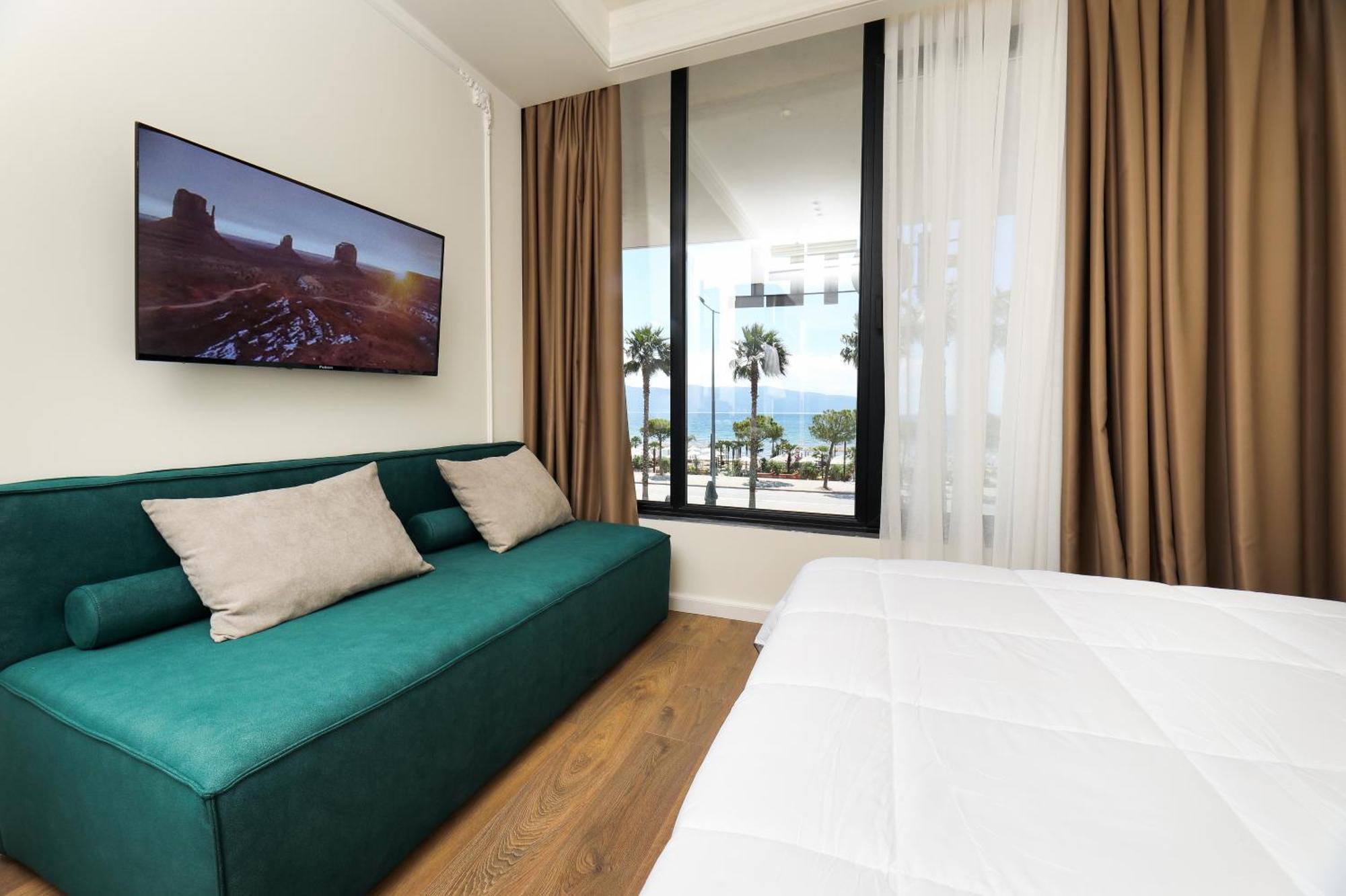 Hotel Adore Vlore Luaran gambar