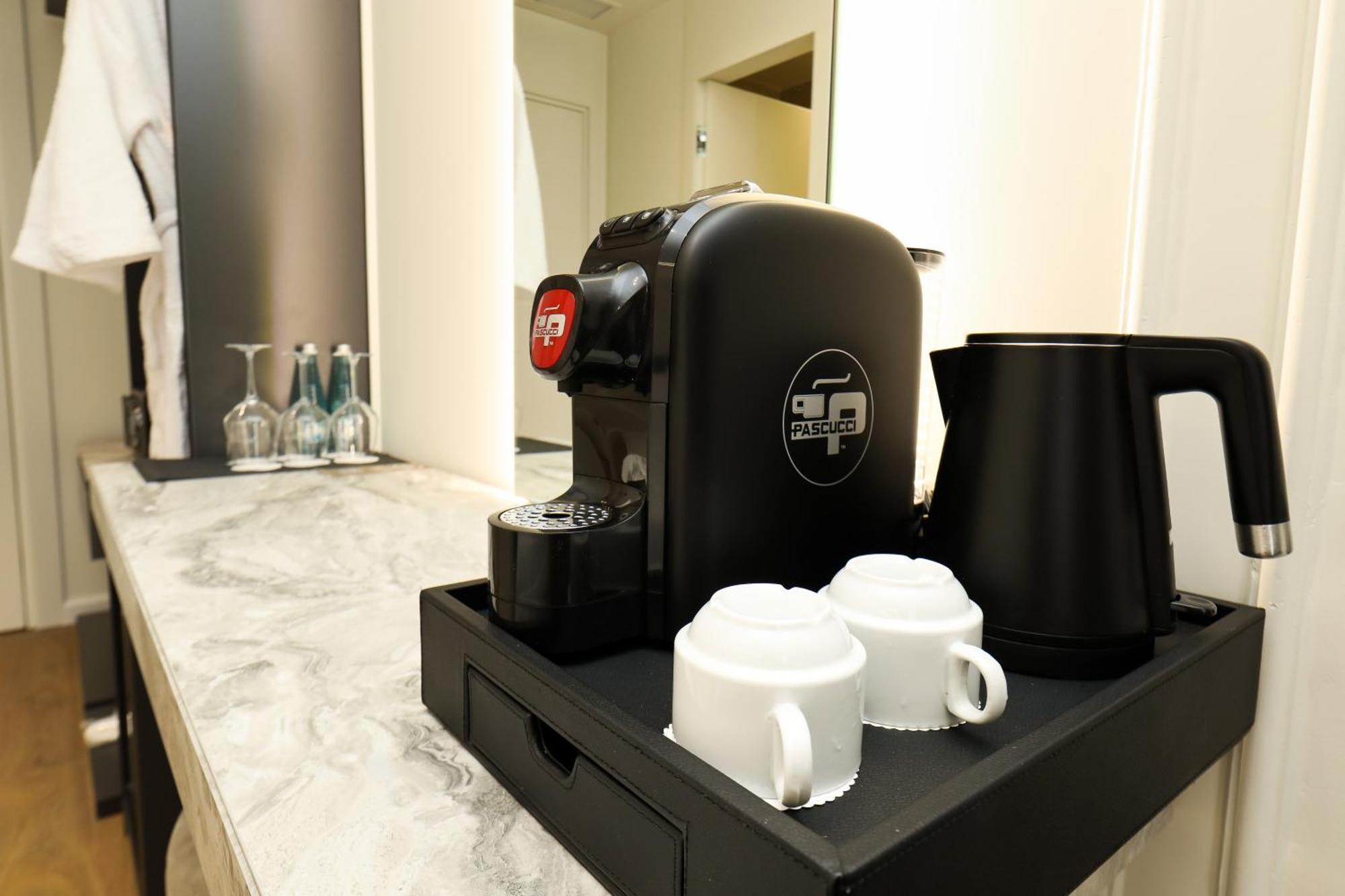Hotel Adore Vlore Luaran gambar