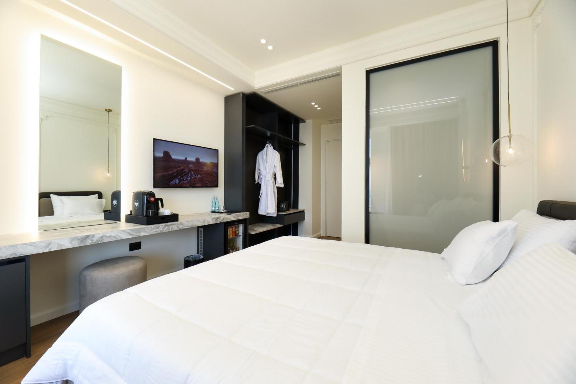 Hotel Adore Vlore Luaran gambar